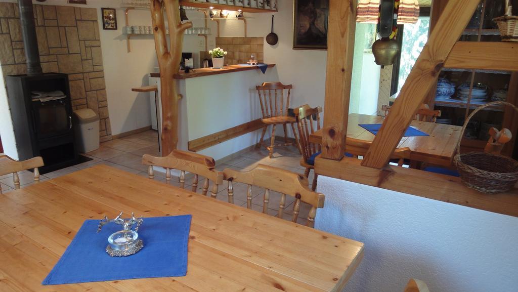Trixi'S Guesthouse Hřensko Zimmer foto
